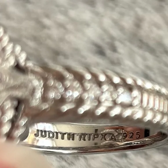 Judith Ripka Sterling Silver Teal Cubic Zirconia Ring size 7